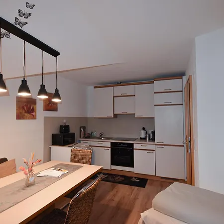 Konukevi Hofer Stubn